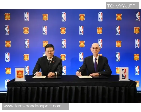 篮球花样的魅力与技巧探索让你领略运动之美与团队合作精神 篮球花样的魅力与技巧探索让你领略运动之美与团队合作精神