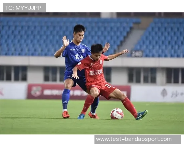 足球天下2013辅助分析与策略探讨助你成为足球战术大师